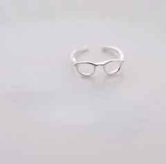 Trendy Cute Glasses Ring